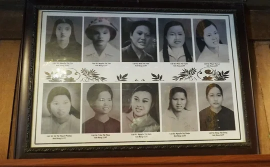 10 đóa hoa bất tử trên quê hương Lam Hạ anh hùng
