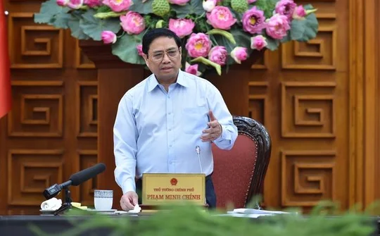 Tiếp tục kiểm soát lạm phát, ổn định vĩ mô, chống suy thoái, thúc đẩy phục hồi tăng trưởng kinh tế
