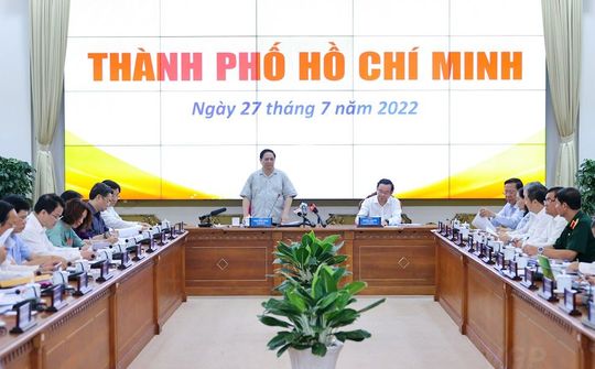 Tránh tình trạng "thủ tục, văn bản lên xuống, lòng vòng" mà không giải quyết được công việc