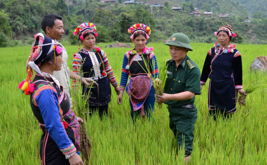 Xây dựng "thế trận lòng dân" bảo vệ Tổ quốc theo tinh thần Đại hội XIII của Đảng