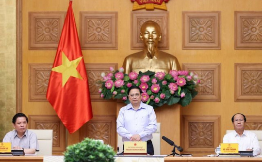 Phấn đấu tới năm 2030, cả nước phải có ít nhất 5.000 km cao tốc