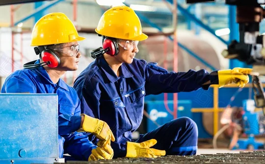 Phát triển thị trường lao động Việt Nam hiện đại, đầy đủ và hội nhập quốc tế
