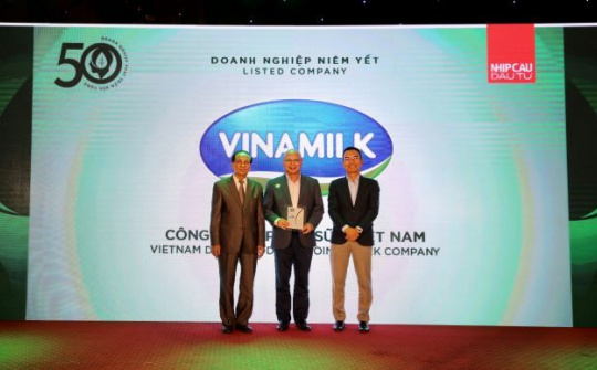 Vinamilk thuộc Top 50 Doanh nghiệp phát triển bền vững tiêu biểu 2022