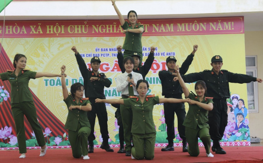 Đắk Nông: Tưng bừng Ngày hội toàn dân bảo vệ an ninh Tổ Quốc ở huyện biên giới Đắk Song