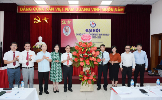 Tạp chí Việt Nam hội nhập: Xây dựng môi trường văn hóa gắn với phát triển