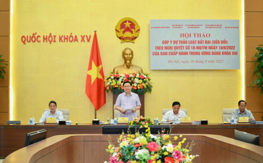 Chủ tịch Quốc hội Vương Đình Huệ chủ trì Hội thảo góp ý dự thảo Luật Đất đai (sửa đổi)