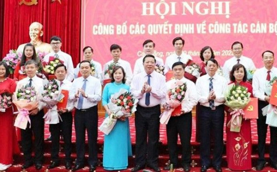 Cao Bằng: Công bố các quyết định của Ban Thường vụ Tỉnh ủy, UBND tỉnh về công tác cán bộ