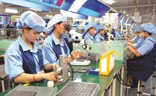 Phát triển thị trường lao động linh hoạt, hiện đại, bền vững và hội nhập