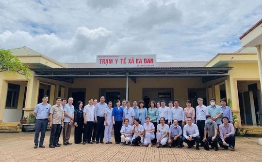 Đoàn công tác của Bộ Y tế thăm và làm việc tại Đắk Lắk