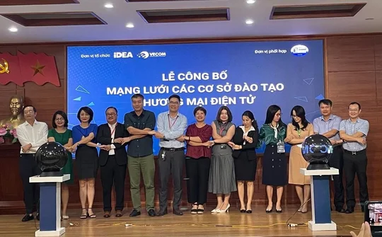 Cái bắt tay nối dài vì nguồn nhân lực thương mại điện tử chất lượng cao tại Việt Nam