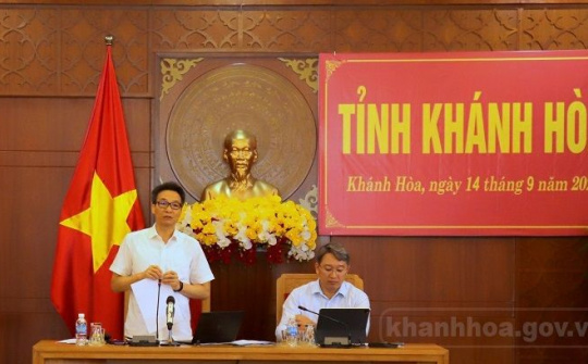 Phó Thủ tướng Vũ Đức Đam làm việc với lãnh đạo tỉnh Khánh Hòa