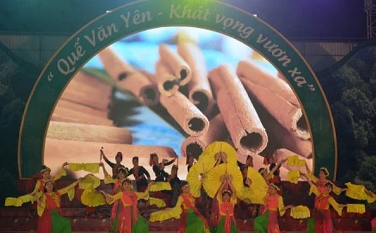 Lễ hội Quế Văn Yên - Độc đáo, đặc sắc và phát huy giá trị văn hóa người Dao đỏ
