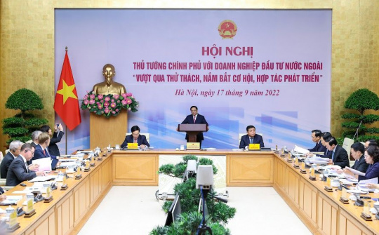 Vượt qua thách thức, nắm bắt cơ hội, hợp tác phát triển