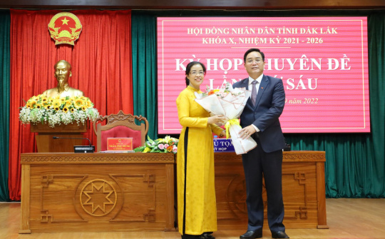 Trưởng Ban Tuyên giáo Tỉnh ủy Đắk Lắk được bầu giữ chức vụ Chủ tịch HĐND tỉnh khóa X