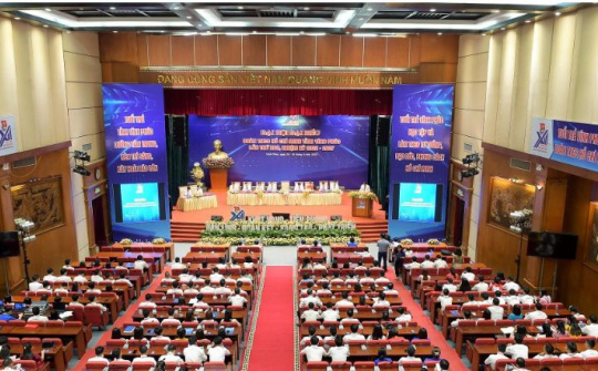 Đầu tư xây dựng và kinh doanh kết cấu hạ tầng khu công nghiệp Đức Hòa III – Slico