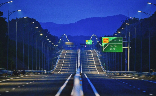 Chi phí đầu tư dự án đường cao tốc được xác định như thế nào?