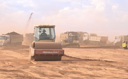 Khắc phục khó khăn, đẩy nhanh tiến độ xây dựng CHKQT Long Thành