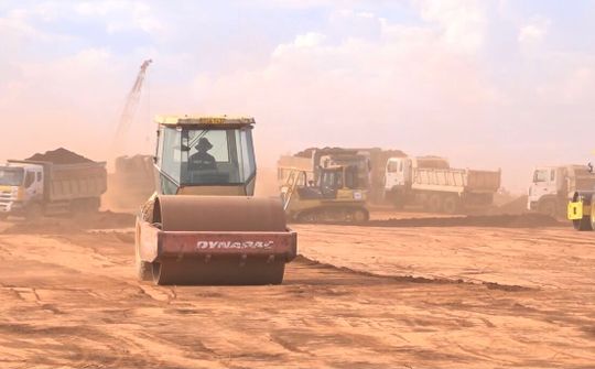 Khắc phục khó khăn, đẩy nhanh tiến độ xây dựng CHKQT Long Thành