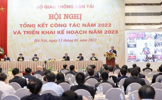 Nghiên cứu xây dựng các dự án kết nối với các nước láng giềng Trung Quốc, Lào, Campuchia