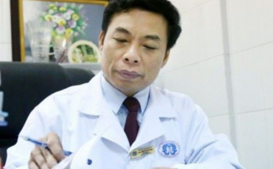 TTƯT, PGS.TS.BS. Nguyễn Văn Sơn: Tâm sáng màu áo Blouse