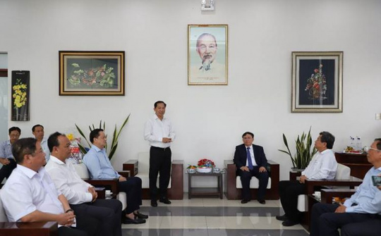 Lãnh đạo TP Cần Thơ thăm chúc tết đầu năm Tổng công ty Phát điện 2