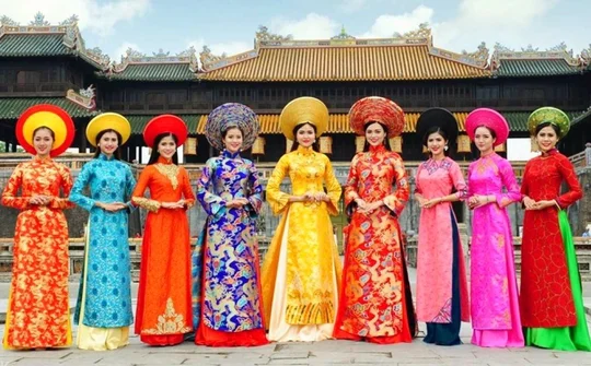 Quan hệ giữa cũ - mới, giữa xưa - nay trong văn hoá