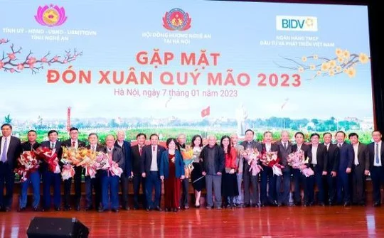 Nghệ An: Lãnh đạo tỉnh gặp mặt Hội đồng hương tại Hà Nội nhân dịp đón xuân Quý Mão 2023
