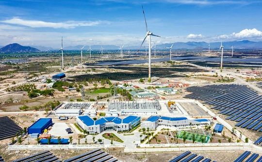 Chuyển đổi xanh - Kinh tế tuần hoàn: Báo Nhật Bản đánh giá cao tiềm năng điện gió ngoài khơi của Việt Nam