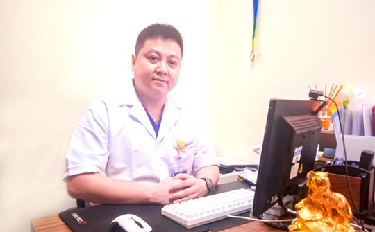 BSCKII.Nguyễn Thái Hoàng: Song hành hai vai màu áo Blouse