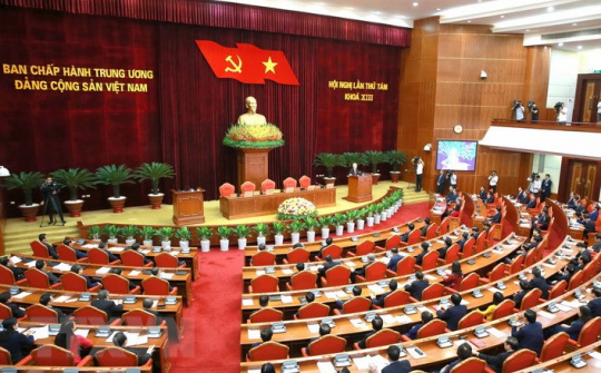 Bộ Chính trị ban hành Nghị quyết xây dựng và phát huy vai trò của đội ngũ doanh nhân