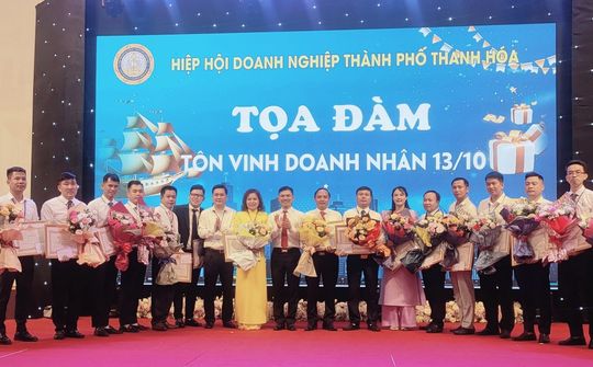 Hiệp hội Doanh nghiệp TP Thanh Hóa tôn vinh doanh nghiệp, doanh nhân tiêu biểu