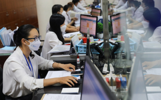 TP.HCM nghiên cứu thí điểm cán bộ làm việc ở nhà