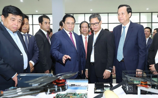 Đổi mới công tác vận động trí thức trong thời kỳ hội nhập