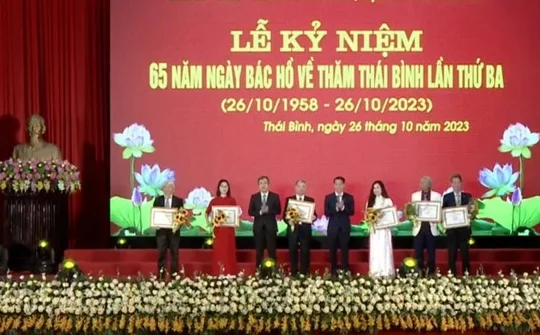 Tỉnh Thái Bình kỷ niệm 65 năm Bác Hồ về thăm lần thứ ba