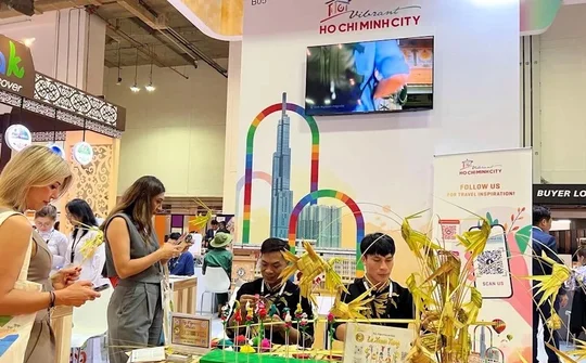 Đặc sản du lịch Việt ở Singapore