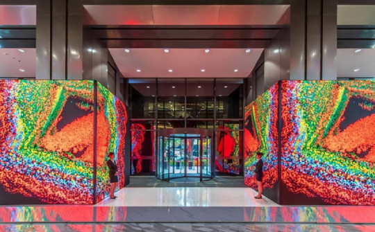 Ấn tượng với những tác phẩm nghệ thuật thị giác tại hai tòa nhà mới của Techcombank