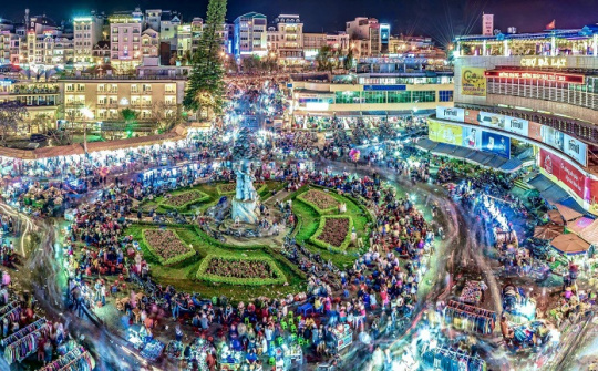 Gặp gỡ BTC chương trình "DaLat New Year’s Eve Countdown Gala 2024"