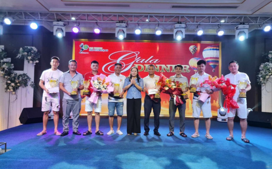 Nghệ An: Giải thi đấu quần vợt ấn tượng chào mừng ngày Doanh nhân Việt Nam 13/10