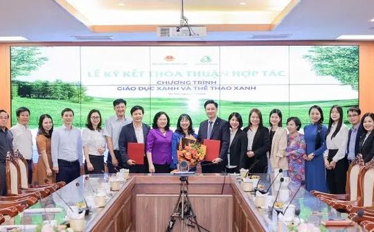 Bộ Giáo dục và Đào tạo đồng hành cùng Vingroup triển khai chương trình Giáo dục xanh và Thể thao xanh