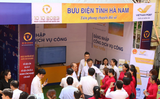 Hà Nam: Mạnh mẽ hòa mình vào dòng chảy chuyển đổi số