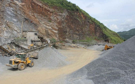 Tăng cường quản lý công tác đấu giá quyền khai thác khoáng sản làm vật liệu xây dựng thông thường