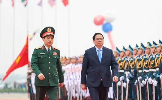 Defense diplomacy contributes to protecting the Socialist Fatherland early and from afar