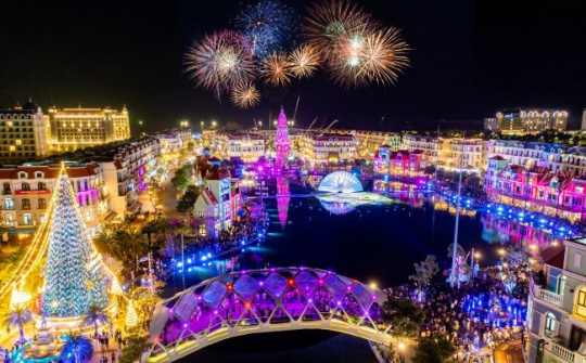 Giải mã “cơn sốt” Phú Quốc mùa lễ hội cuối năm