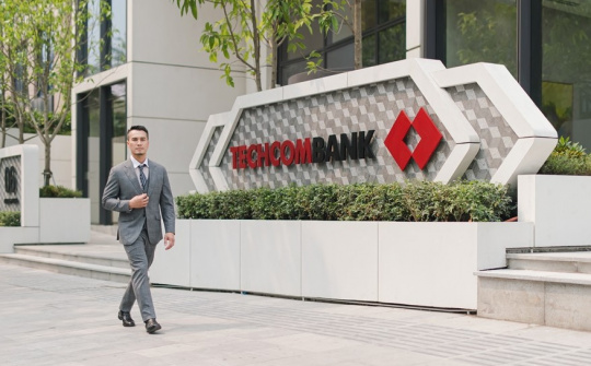 Techcombank đạt chứng nhận “Năng lượng Xanh 5 sao” cho các tòa nhà hội sở tại Hà Nội