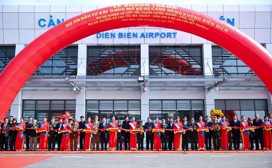 Khánh thành Cảng hàng không Điện Biên