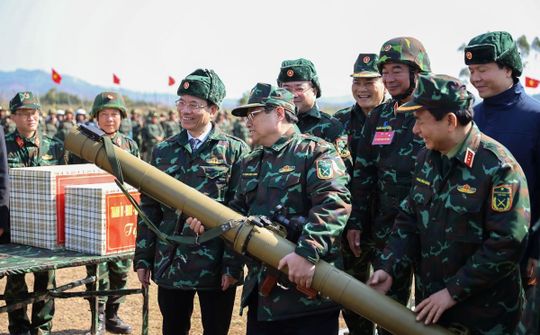 Diễn tập chiến thuật có bắn đạn thật của Quân đoàn 12