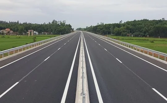 Diện mạo những công trình giao thông nổi bật hoàn thành trong 2023