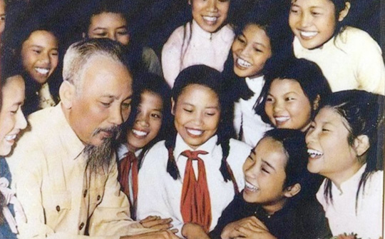 Xây dựng xã hội học tập theo tấm gương Chủ tịch Hồ Chí Minh