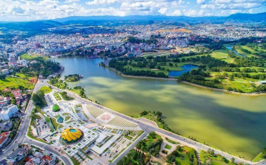 Phấn đấu đến năm 2030, Lâm Đồng trở thành "Thiên đường xanh"