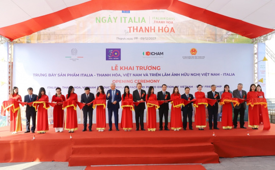 Thanh Hóa: Khai trương gian hàng, triển lãm ảnh và công bố lịch chiếu phim Italia